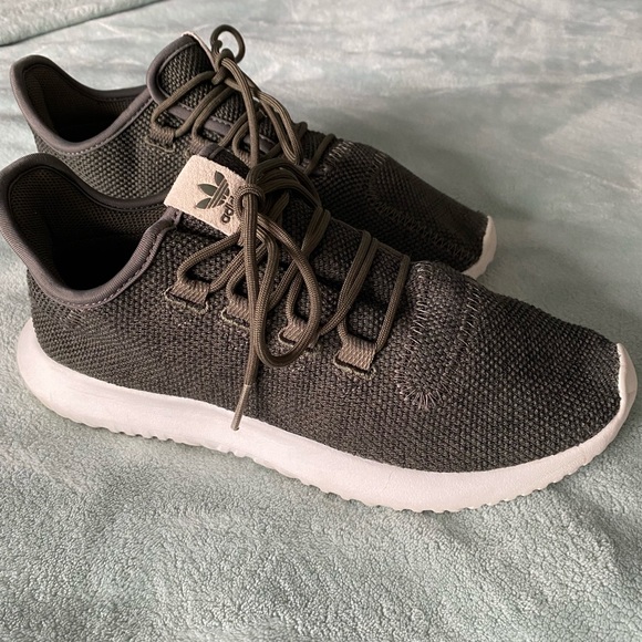 Adidas Olive Green/Pink Runners - Picture 1 of 4